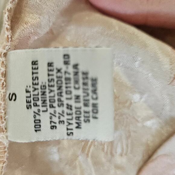 NWT Aura by Red Dress Shiny Cream/Pink Fit & Flare Tiered Mini Dress Size S - Picture 9 of 9